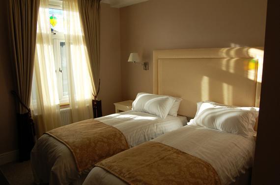 Devonshire Hotel Hornchurch Zimmer foto